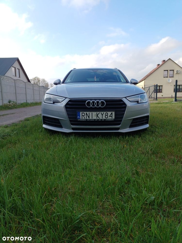 Audi A4 Avant 2.0 TDI - 1