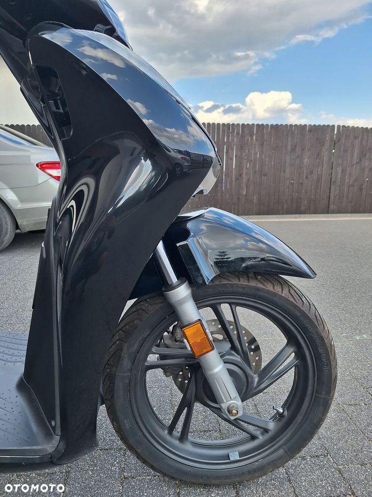 Honda SH - 16