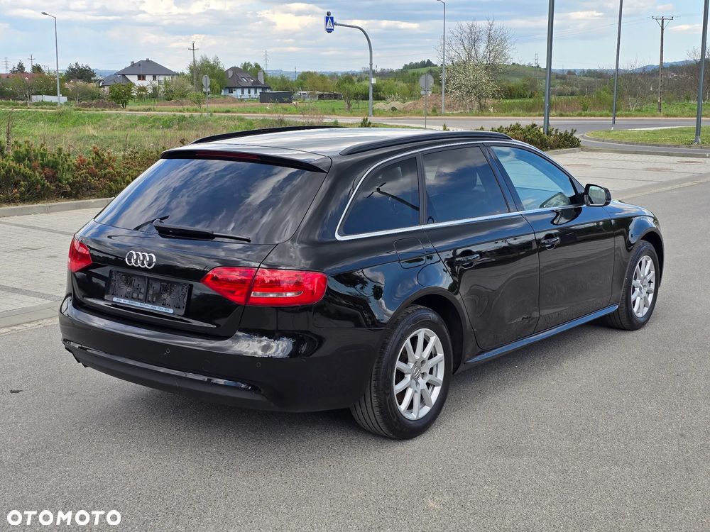 Audi A4 Avant 2.0 TDI DPF quattro Attraction - 4