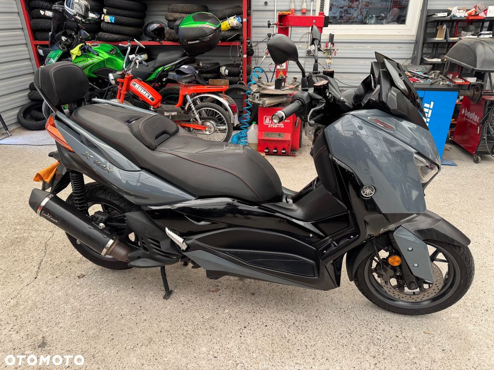 Yamaha X-max - 8