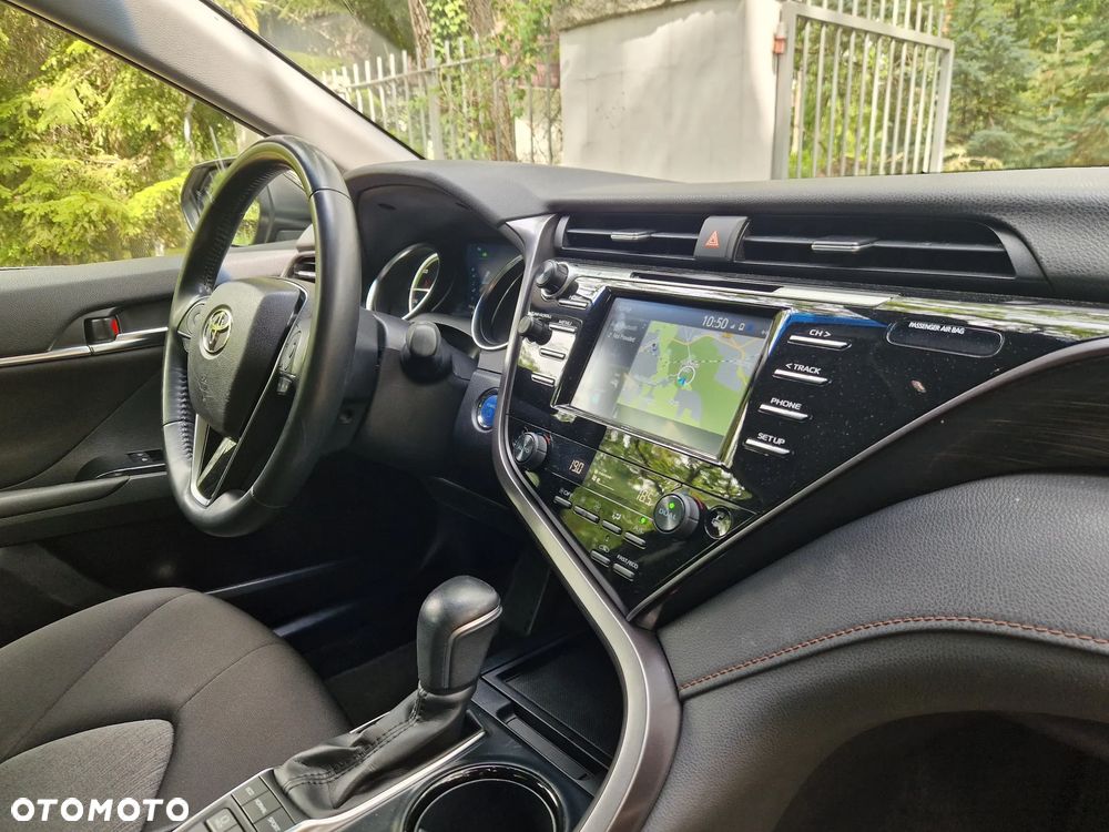 Toyota Camry ver-2-5-hybrid-comfort-cvt - 6