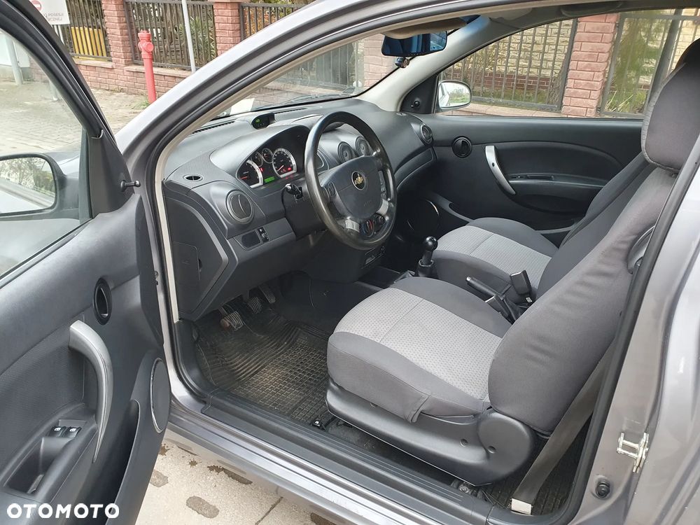 Chevrolet Aveo 1.2 16V LS - 7