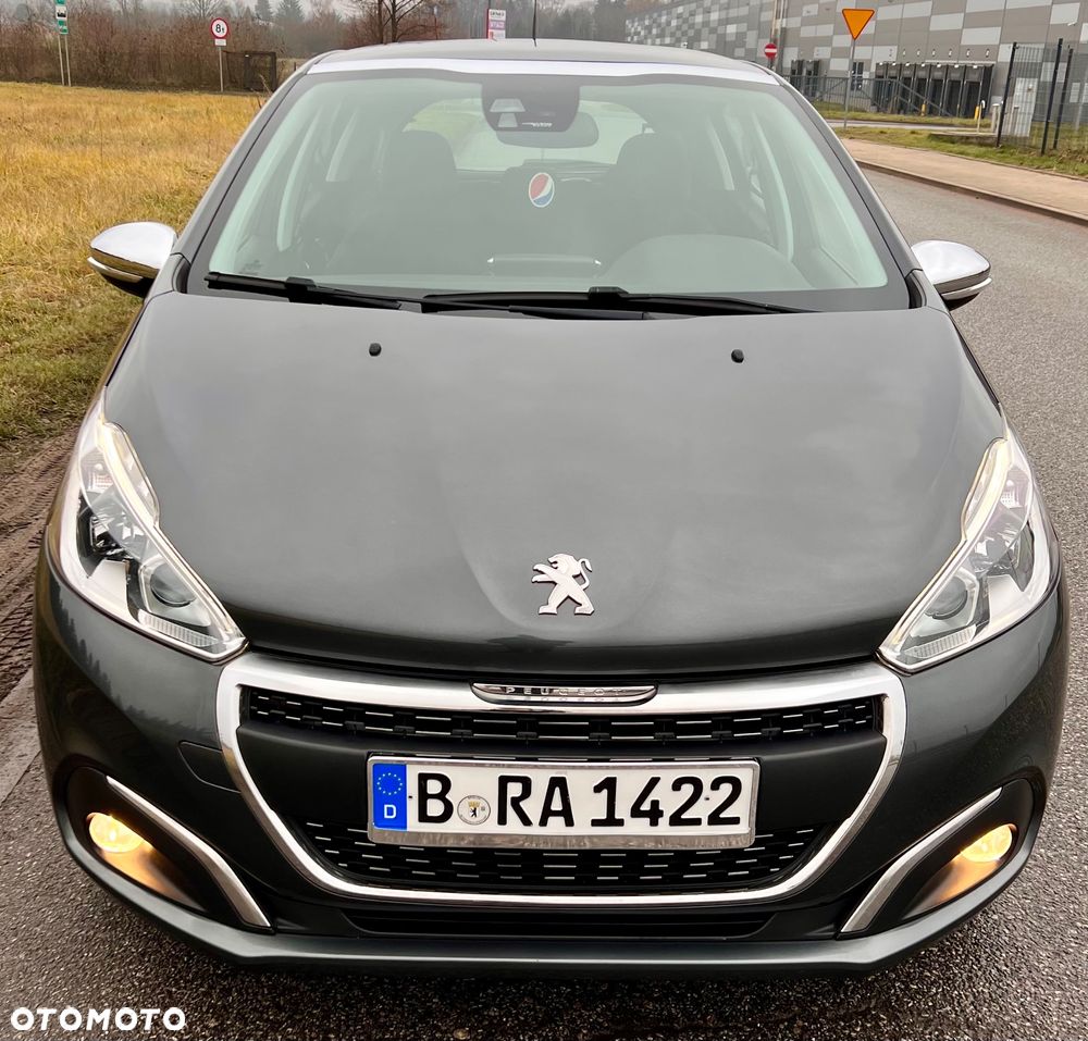 Peugeot 208 82 PureTech Style - 6