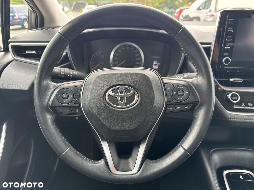 Toyota Corolla - 21