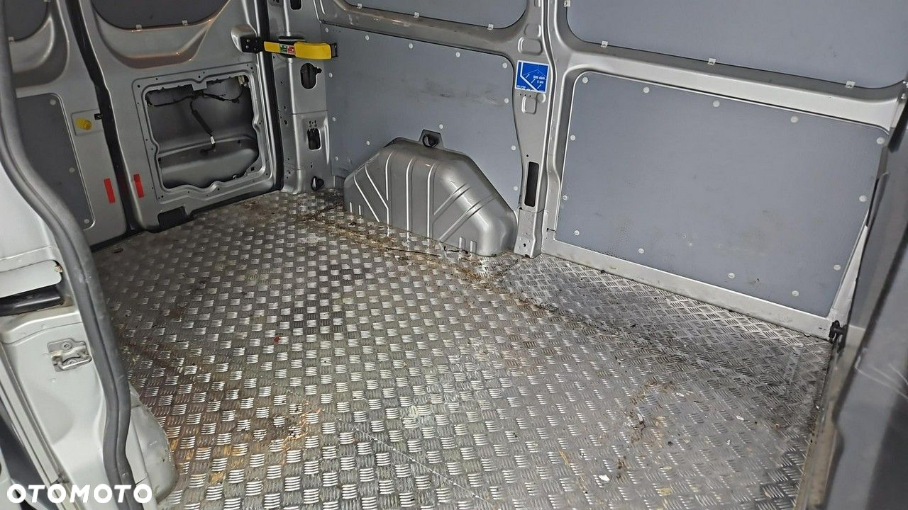 Ford Transit Custom - 21