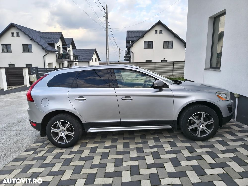 Volvo XC 60 D5 AWD Aut. Summum - 2