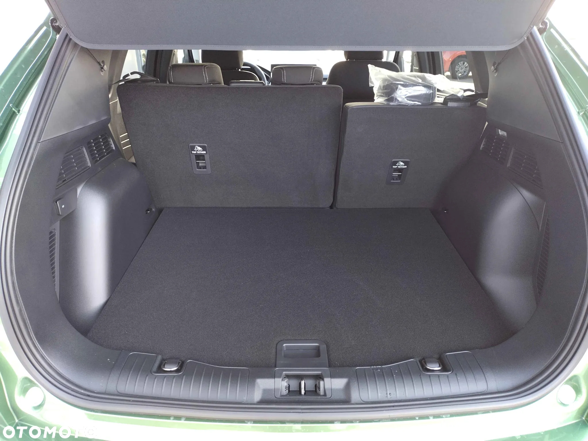 Ford Kuga 2.5 FHEV FWD Titanium eCVT - 6