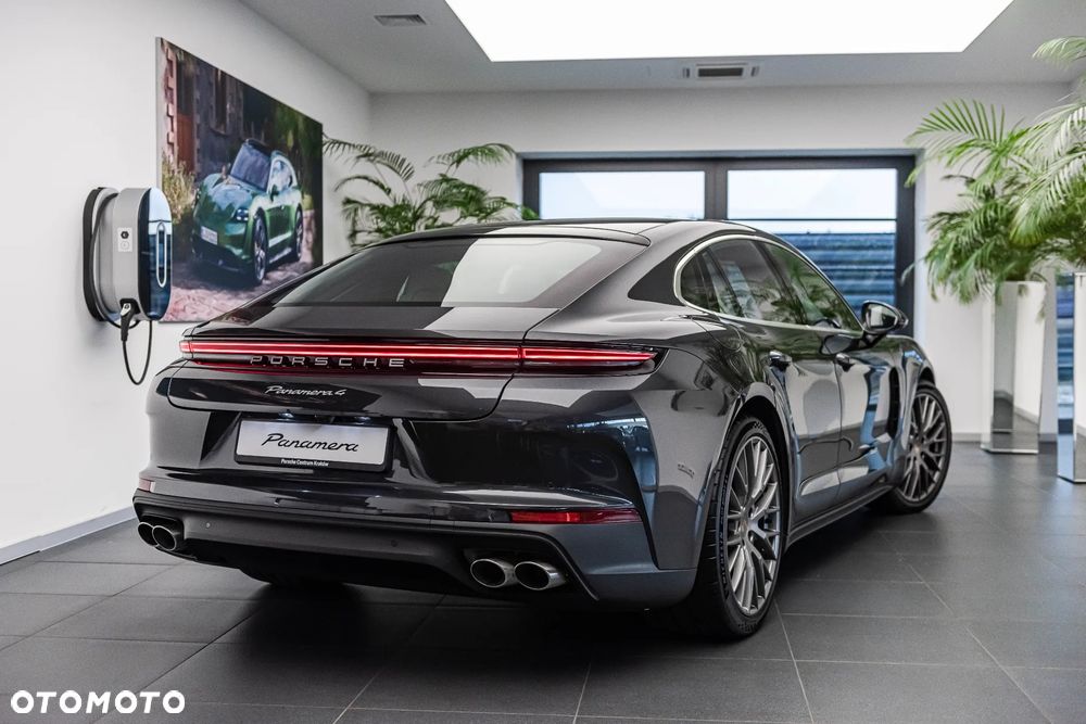 Porsche Panamera 4 - 4