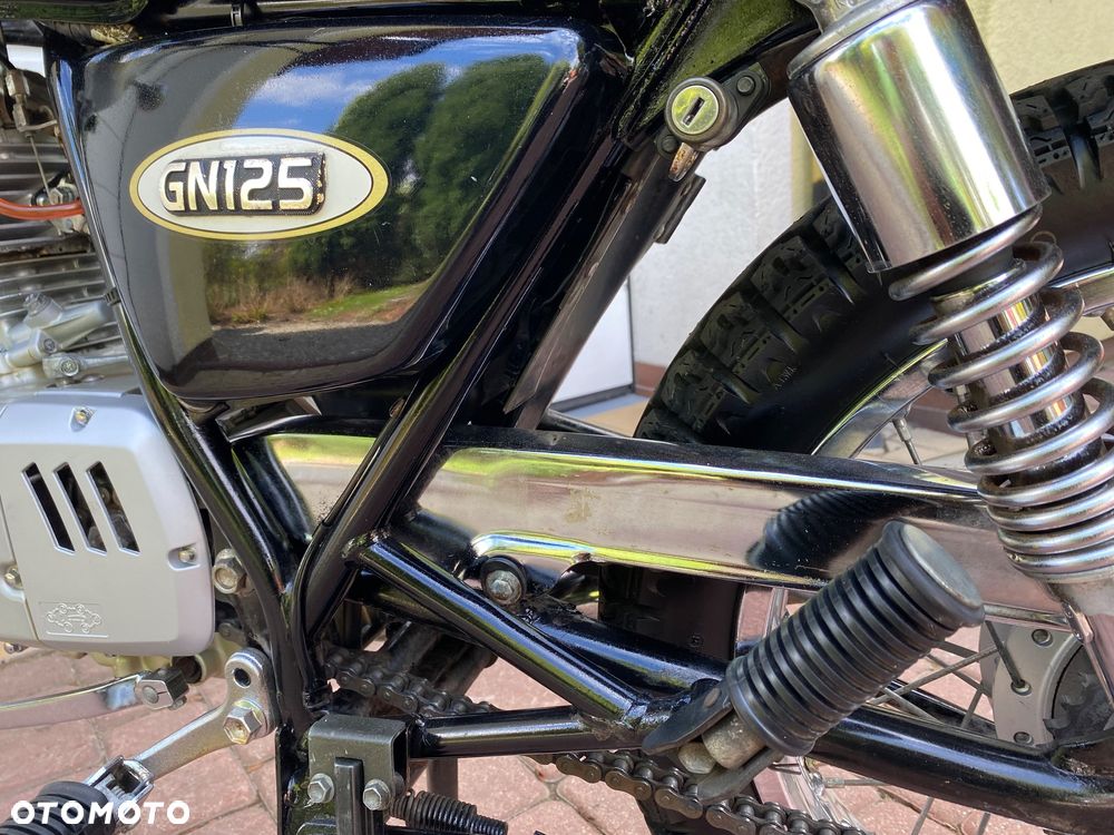 Suzuki GN - 28