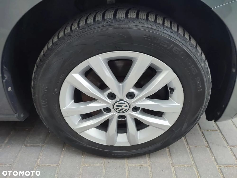 Volkswagen Touran 1.6 TDI SCR (BlueMotion Technology) DSG Comfortline - 35