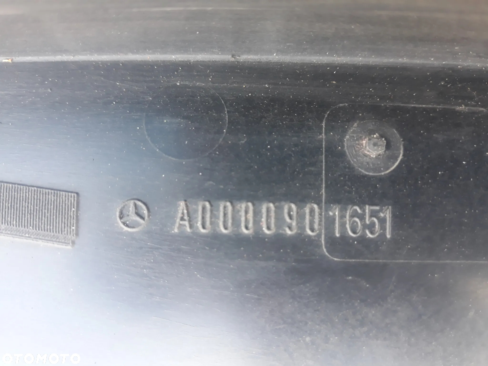 OBUDOWA FILTRA POWIETRZA MERCEDES VITO W639  2,2 CDI  111 CDI 2005r  A0000901651 - 2