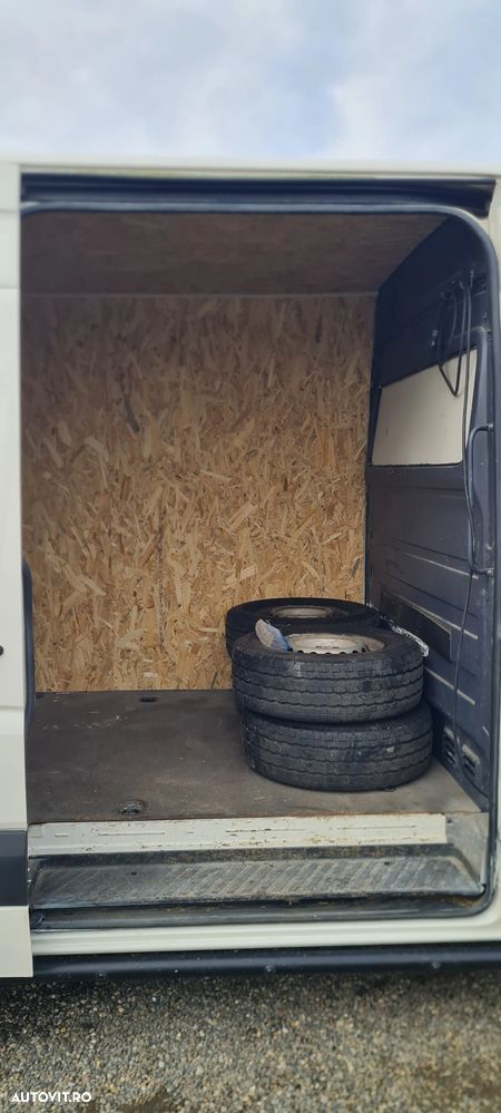 Volkswagen Crafter - 4