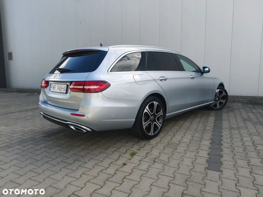 Mercedes-Benz Klasa E 220 d 9G-TRONIC Avantgarde - 5