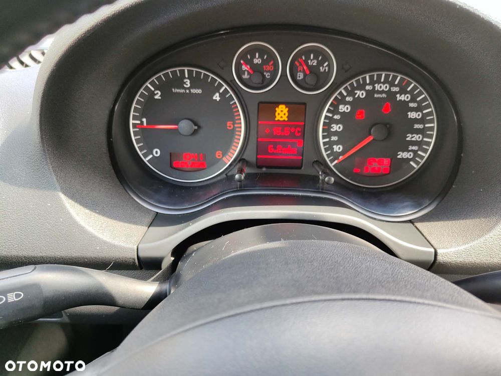 Audi A3 Sportback - 6