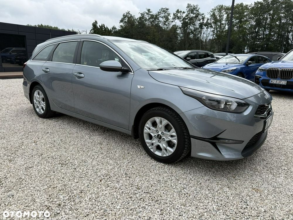 Kia Ceed - 16