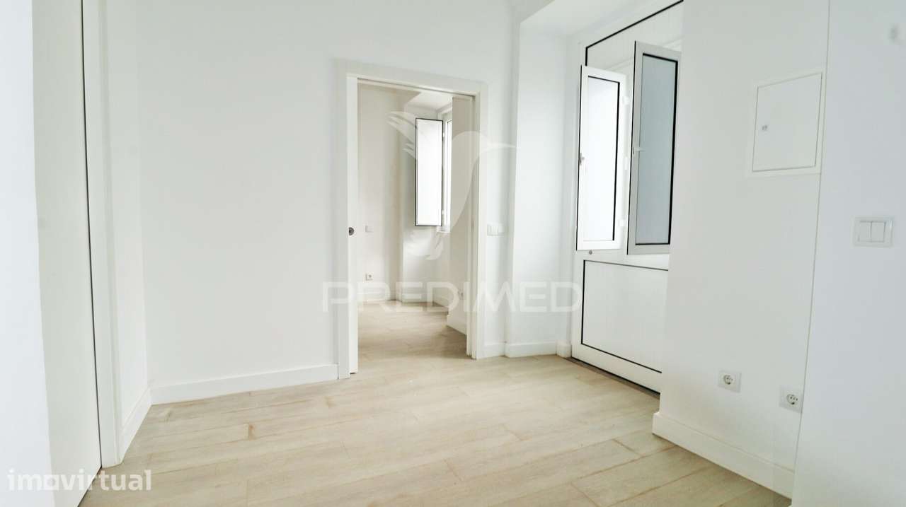 MORADIA REMODELADA C/ 2 APARTAMENTOS NA BAIXA DA CIDADE DE OLHÃO - Grande imagem: 3/18