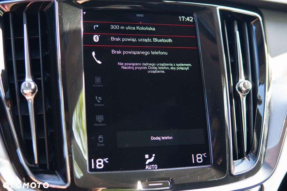 Volvo V60 B4 D Momentum Pro - 25