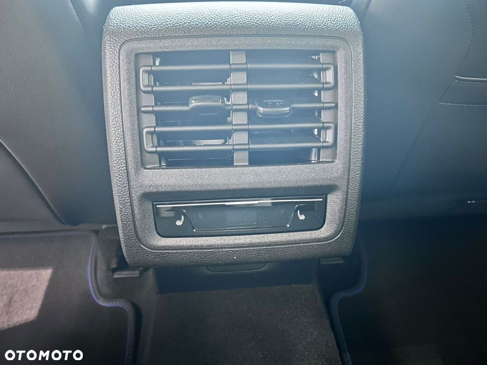 Volkswagen Golf - 19