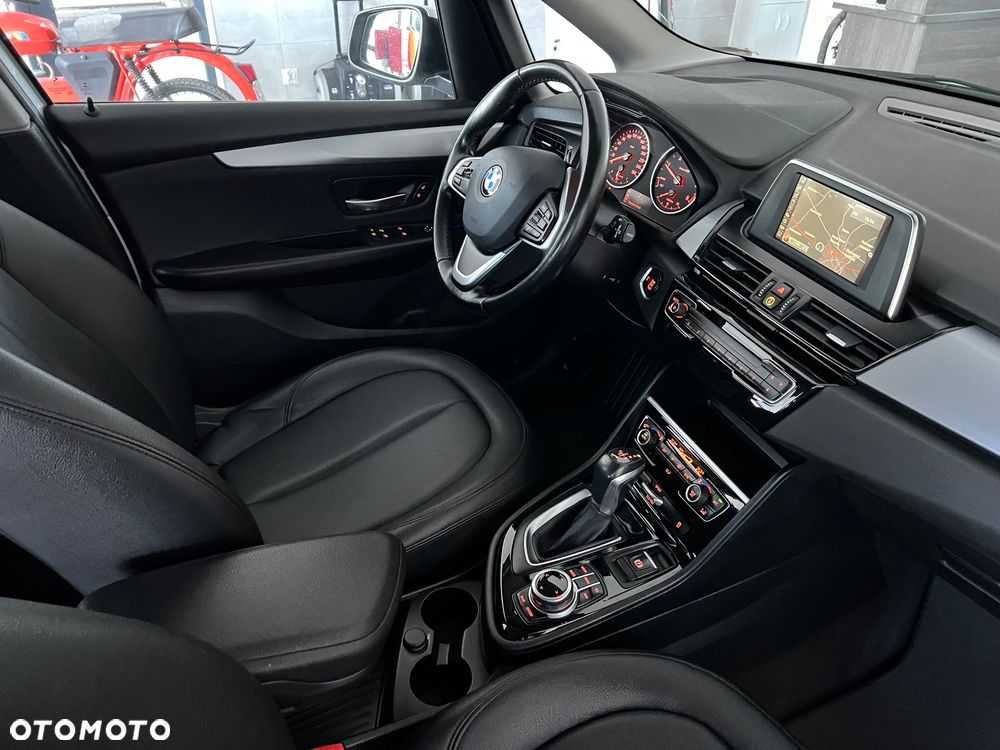 BMW Seria 2 218d Sport-Aut Luxury Line - 26
