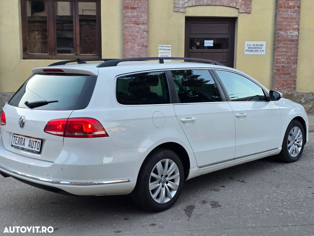 Volkswagen Passat 2.0 TDI DSG BlueMotion Technology Business Edition - 5
