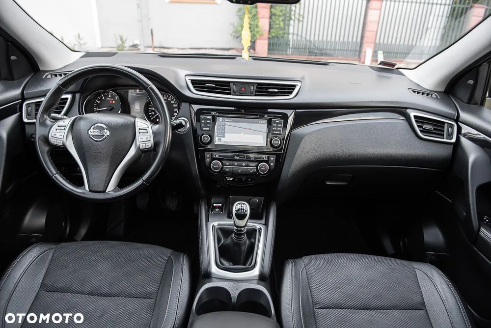 Nissan Qashqai 1.6 DIG-T 360 - 28