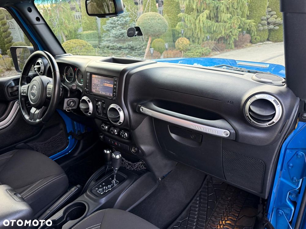 Jeep Wrangler Unlimited 2.8 CRD Automatik Rubicon - 14
