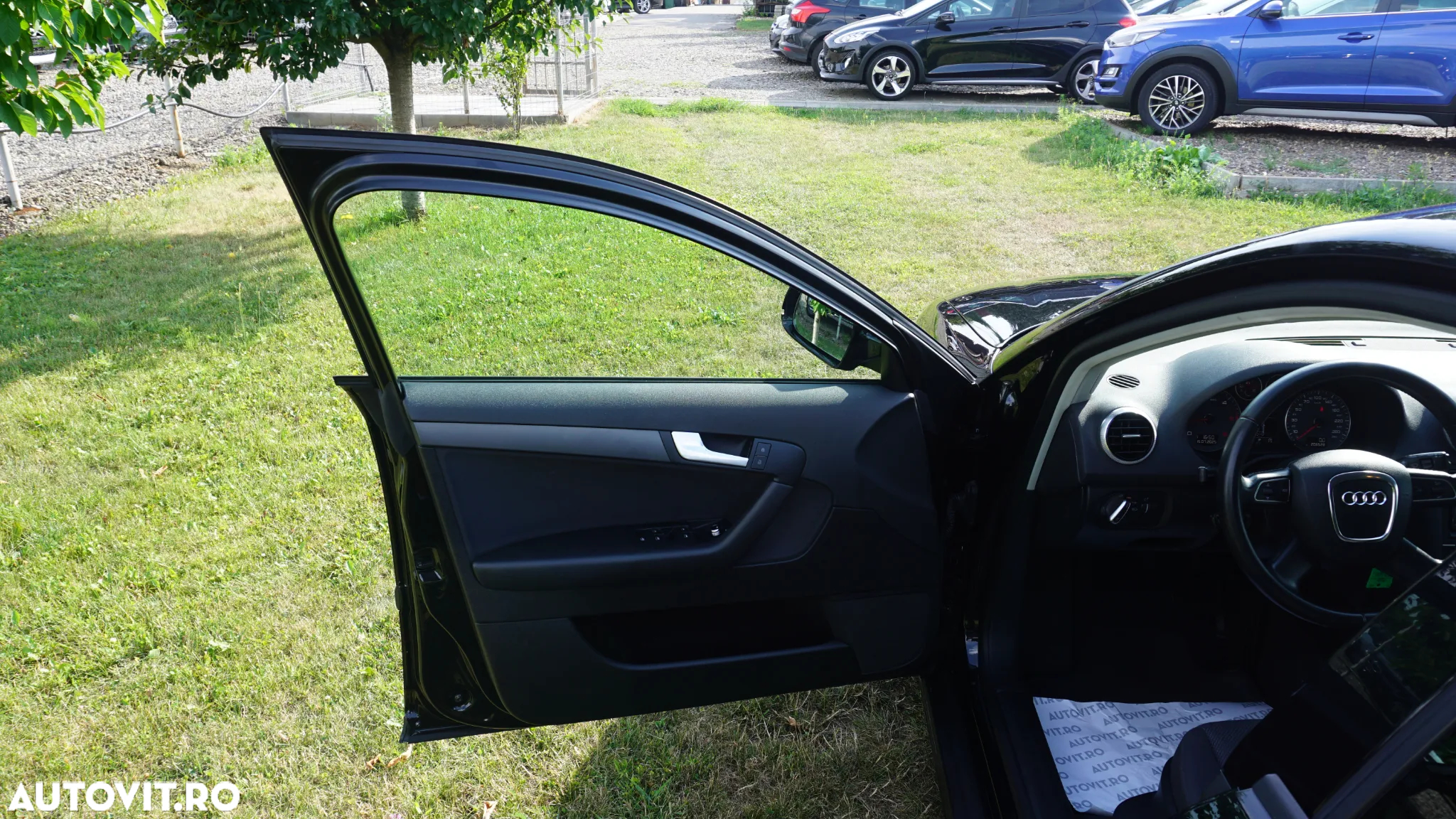 Audi A3 1.6 TDI Sportback DPF S tronic Attraction - 5