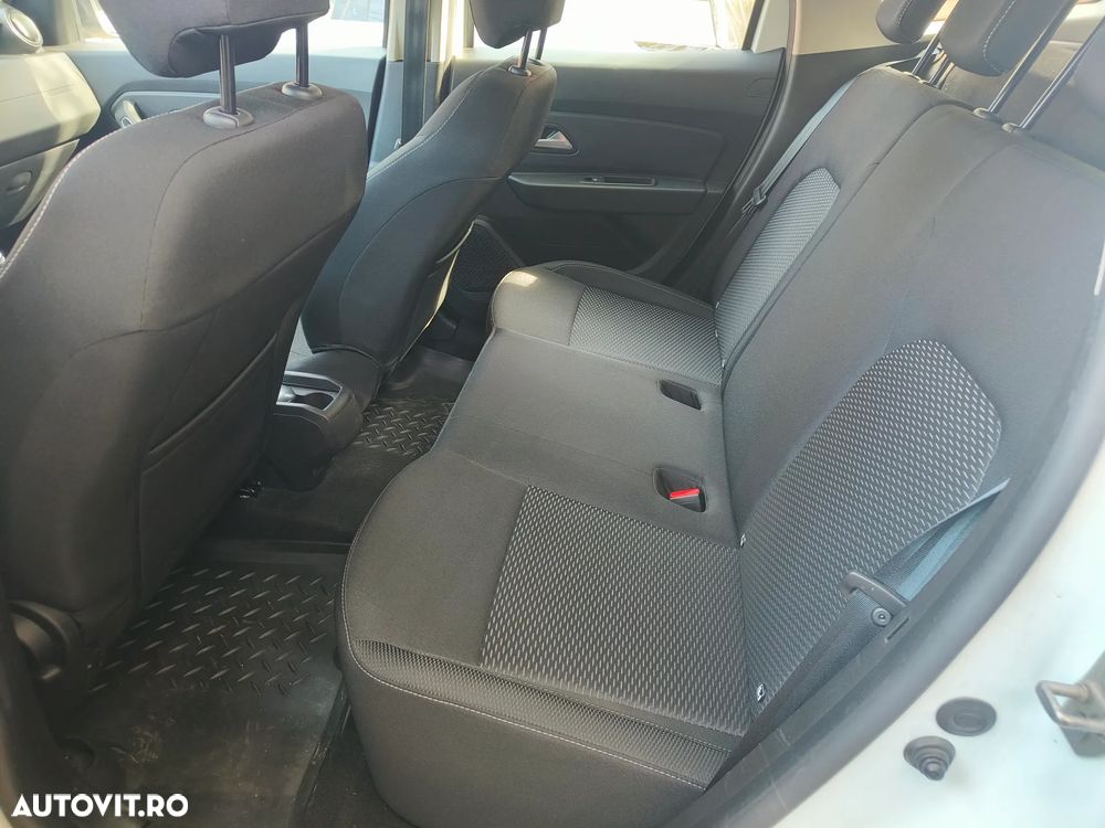 Dacia Duster Blue dCi 115 4WD Prestige - 11