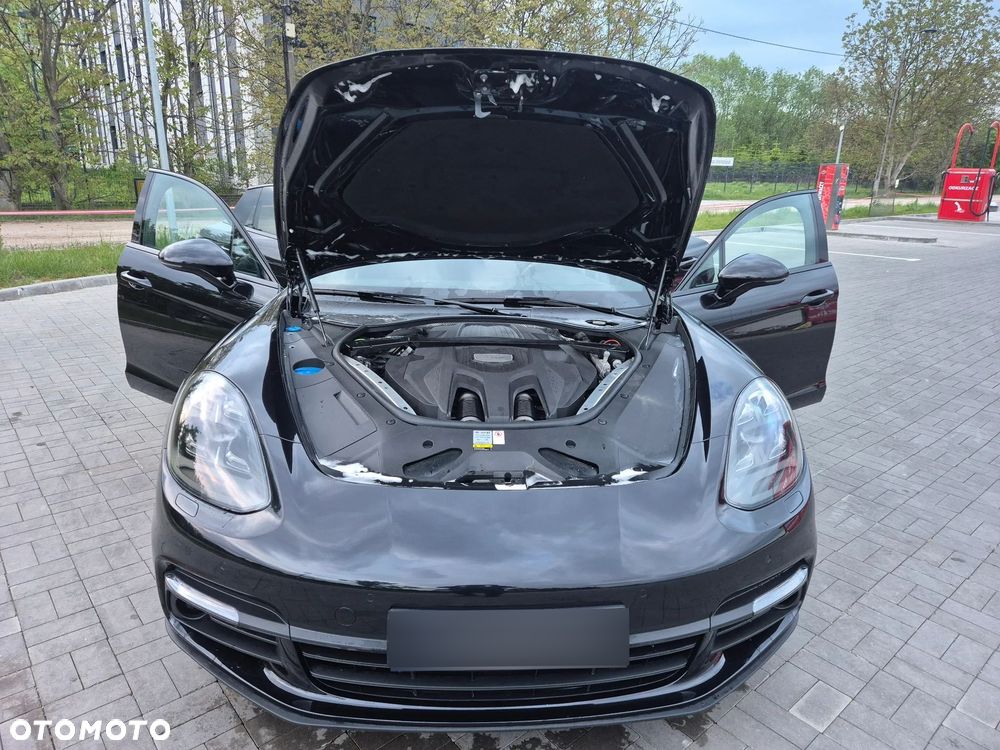 Porsche Panamera 4 - 13