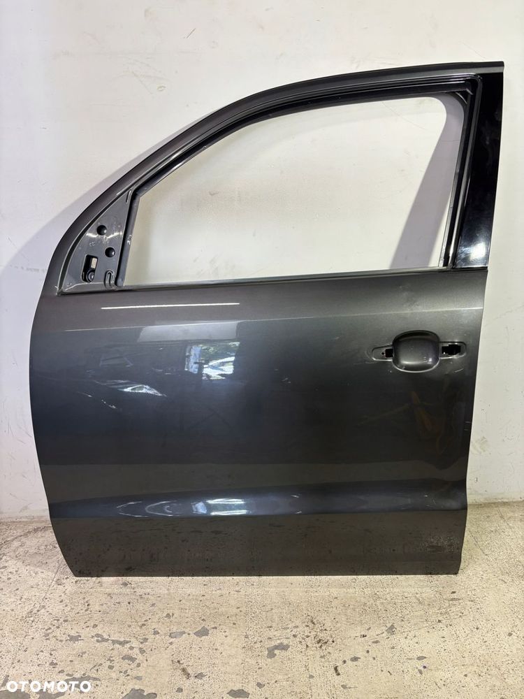 DRZWI PRZÓD PRZEDNIE LEWE VOLKSWAGEN AMAROK 2H