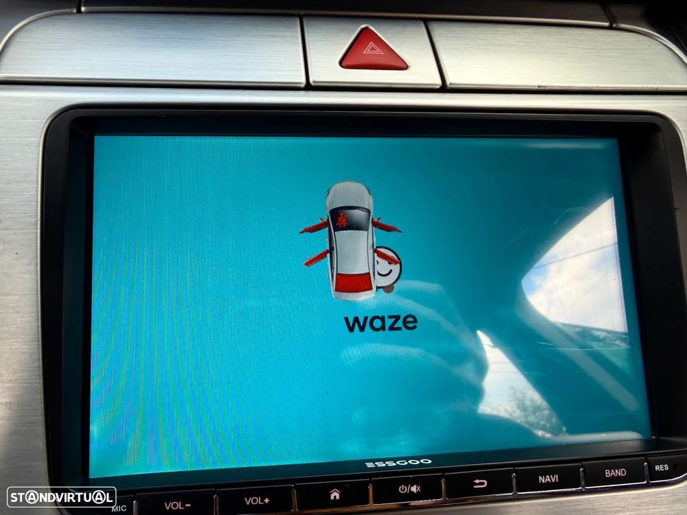 VW Passat Variant 2.0 TDi Highline - 29