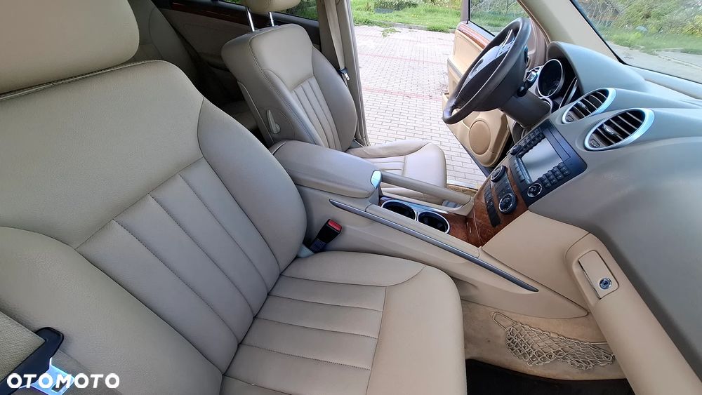 Mercedes-Benz ML 320 CDI 4Matic 7G-TRONIC - 15