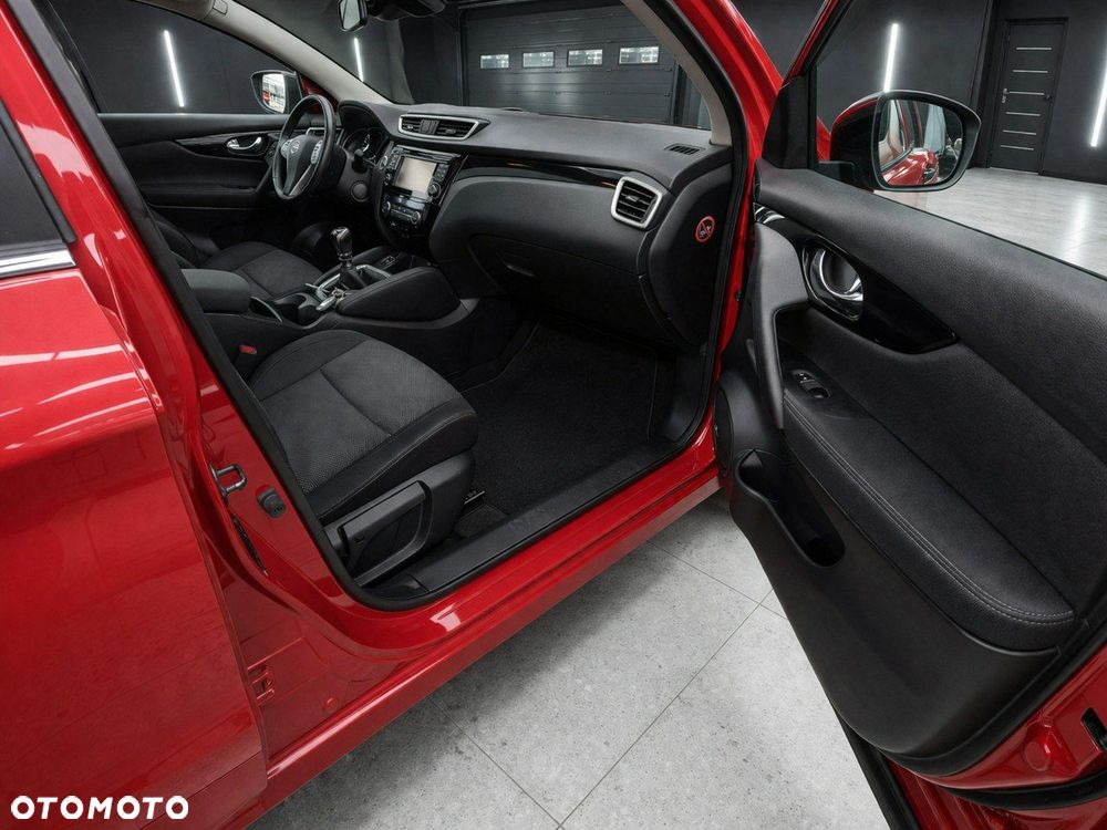 Nissan Qashqai - 15