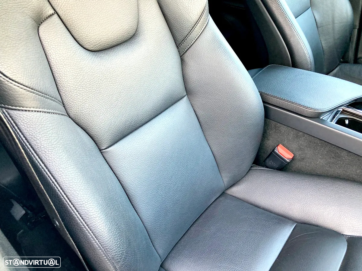 Volvo XC 90 - 37