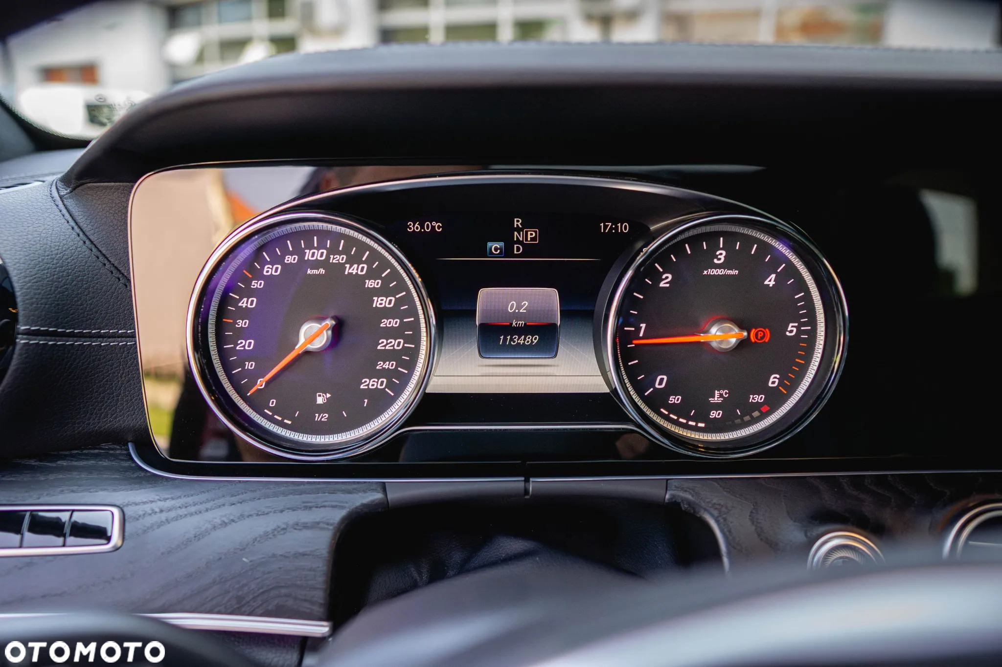Mercedes-Benz Klasa E 220 d 9G-TRONIC - 12