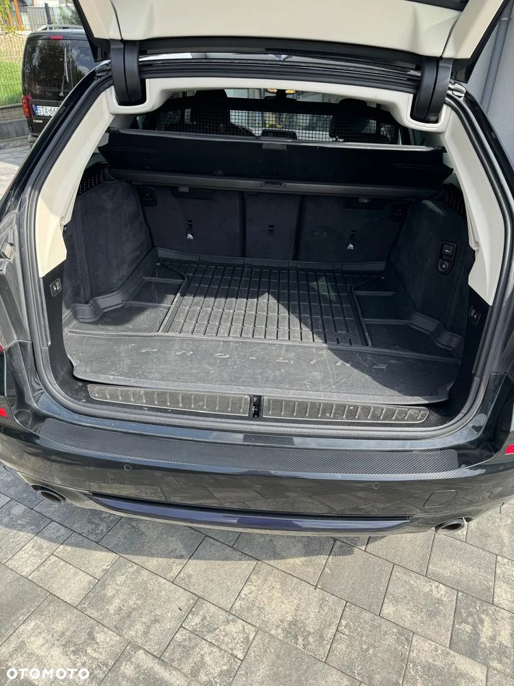 BMW Seria 5 520d Luxury Line sport - 19