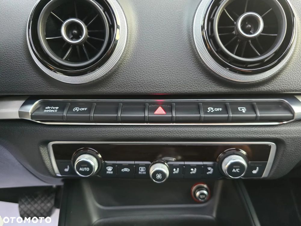 Audi A3 Sportback 1.6 TDI (clean diesel) S tronic S line Sportpaket - 16