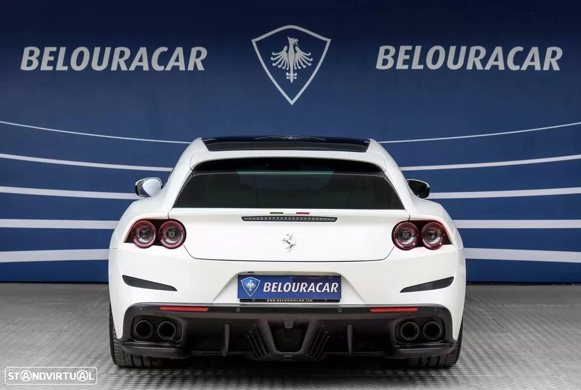 Ferrari GTC4 Lusso - 5