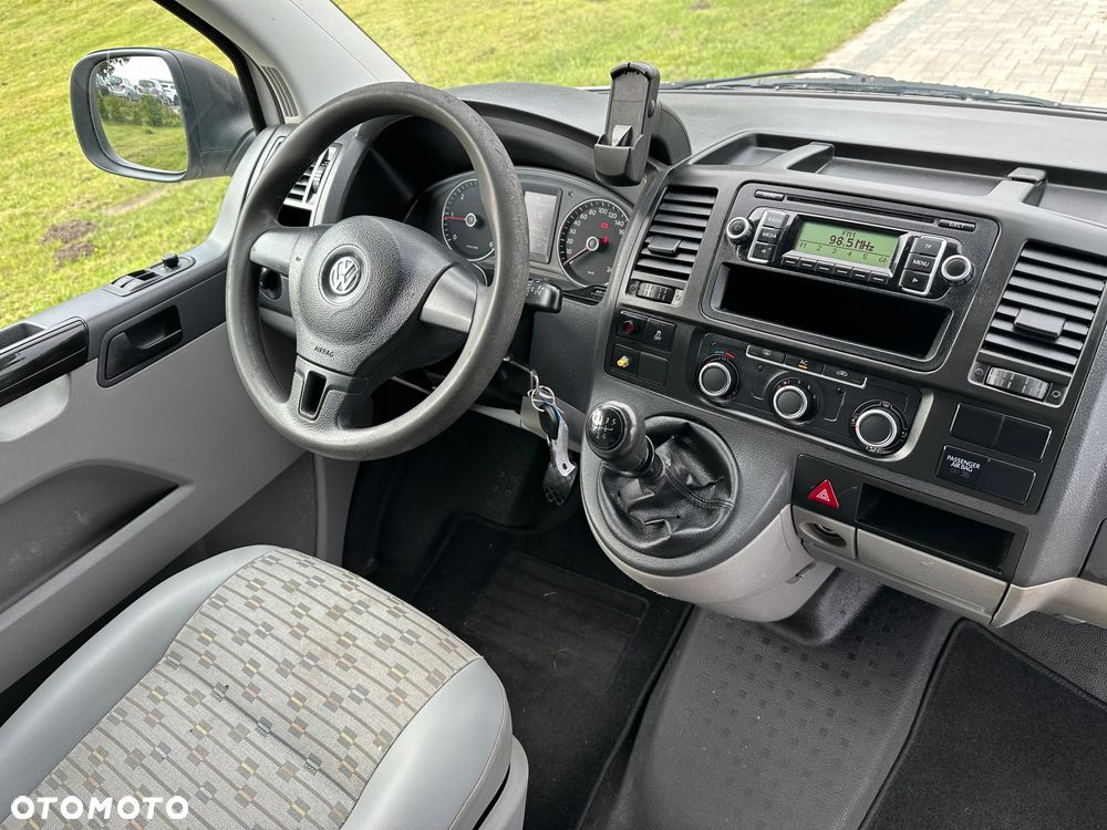 Volkswagen Transporter - 7