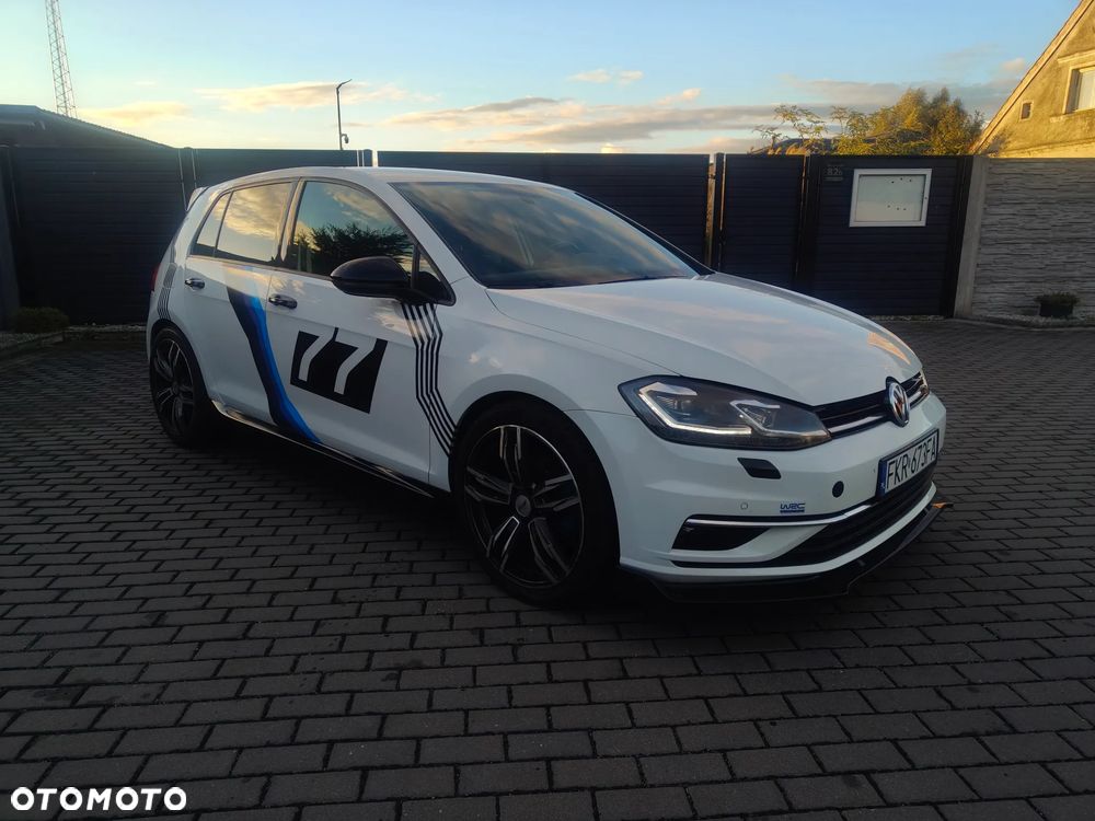 Volkswagen Golf 2019 photo 2