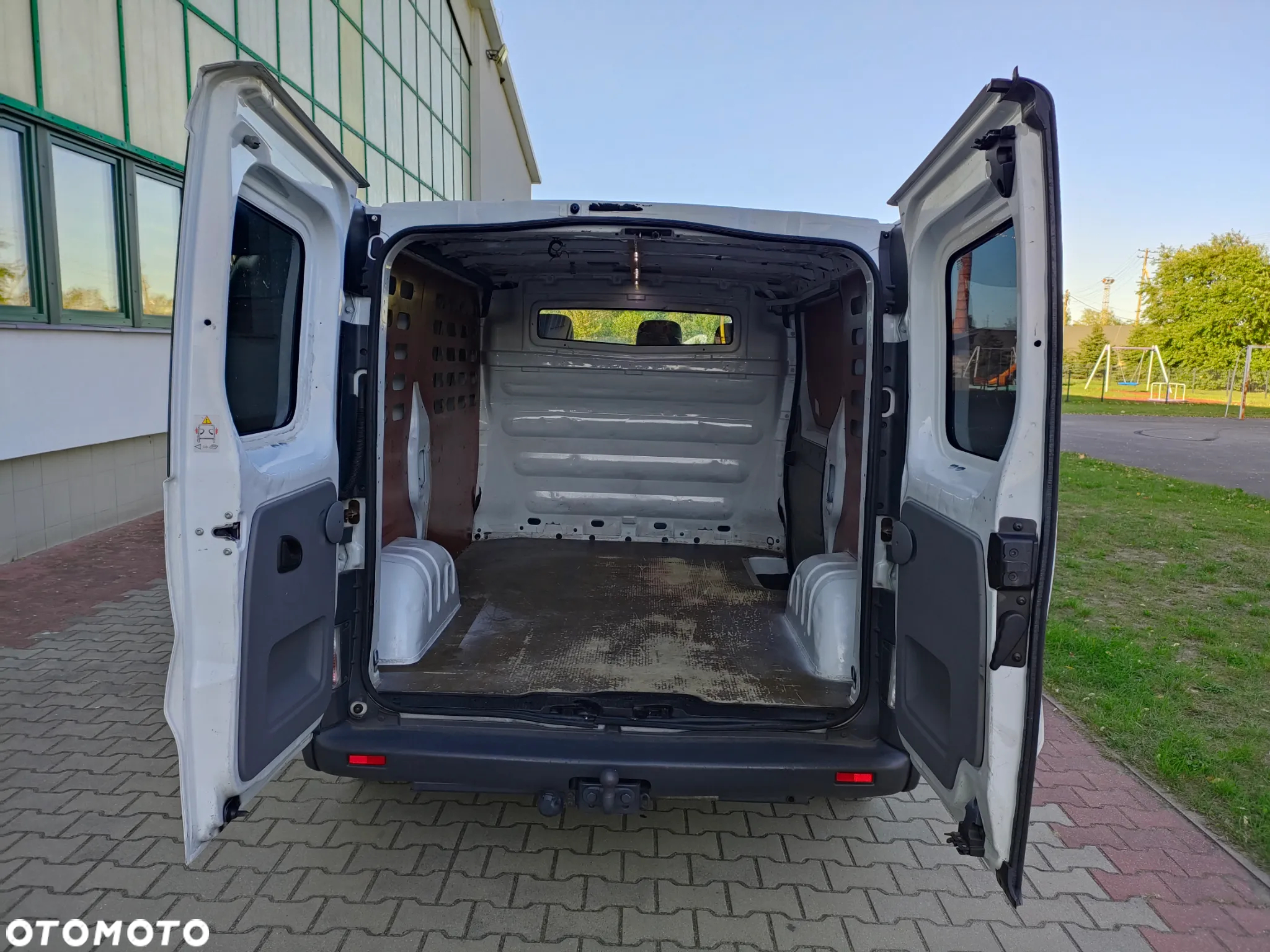 Opel Vivaro - 18