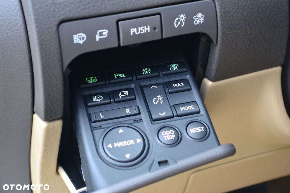 Lexus GS 450h Prestige - 28