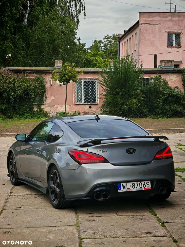 Hyundai Genesis Coupe 3.8 V6 - 11