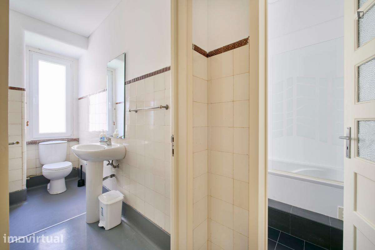 Quarto - localizado em Alameda Lisbon - Grande imagem: 3/53