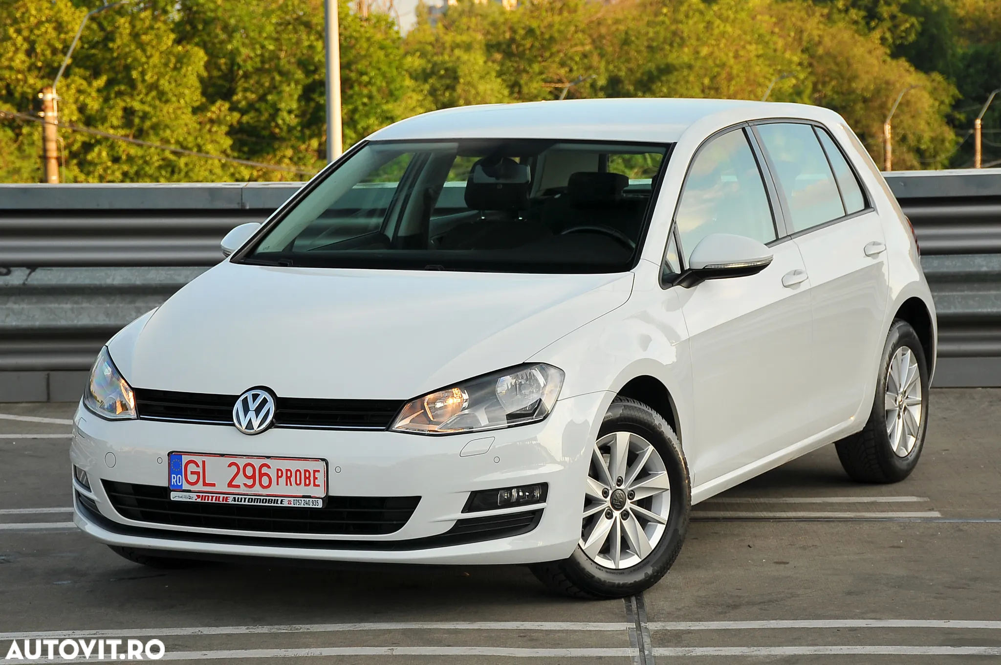 Volkswagen Golf 1.2 TSI BlueMotion Technology Comfortline - 10