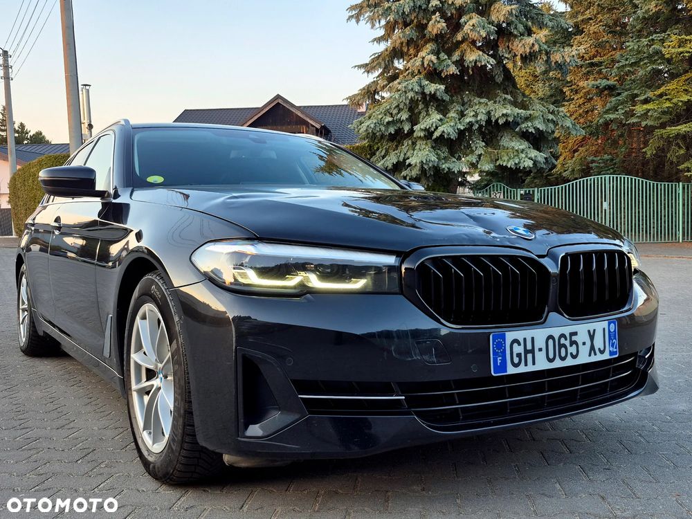 BMW Seria 5 518d Modern Line - 33