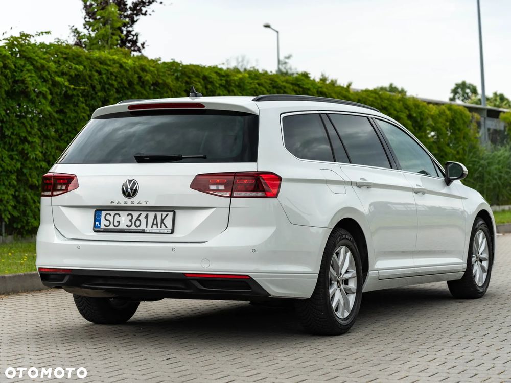 Volkswagen Passat Variant 1.5 TSI EVO Elegance - 4