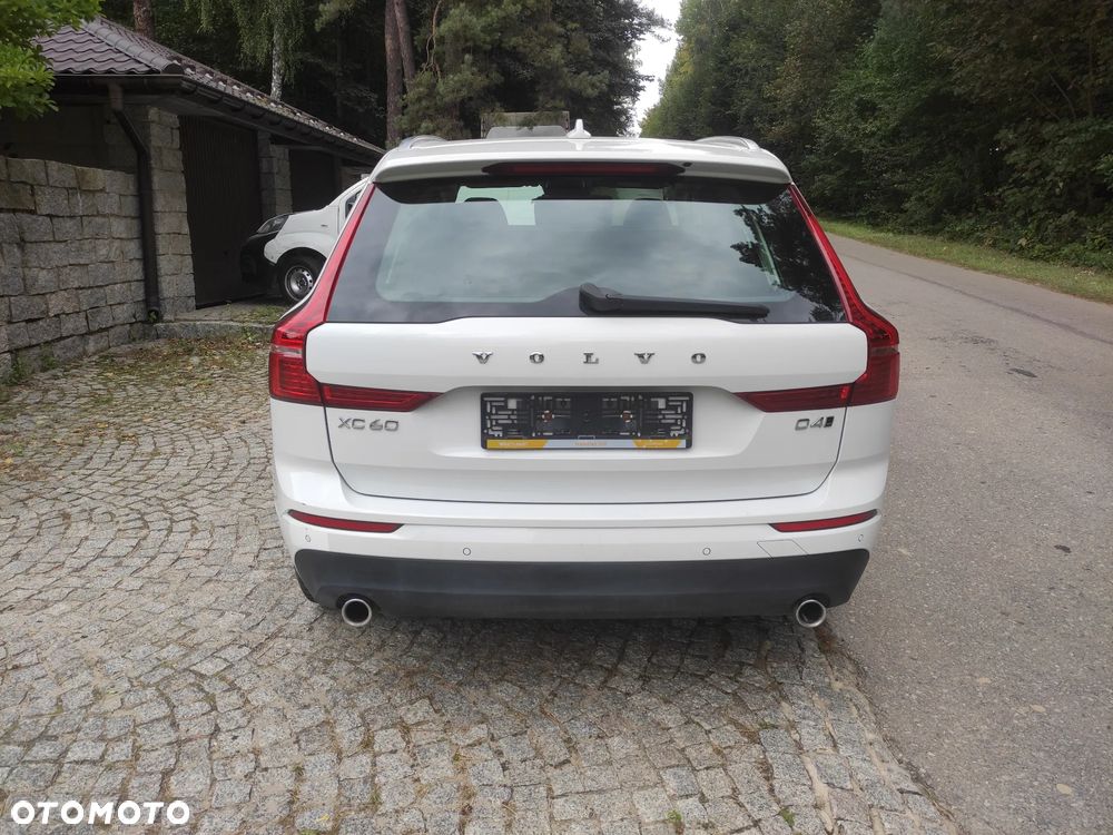 Volvo XC 60 D4 SCR AWD Momentum - 13