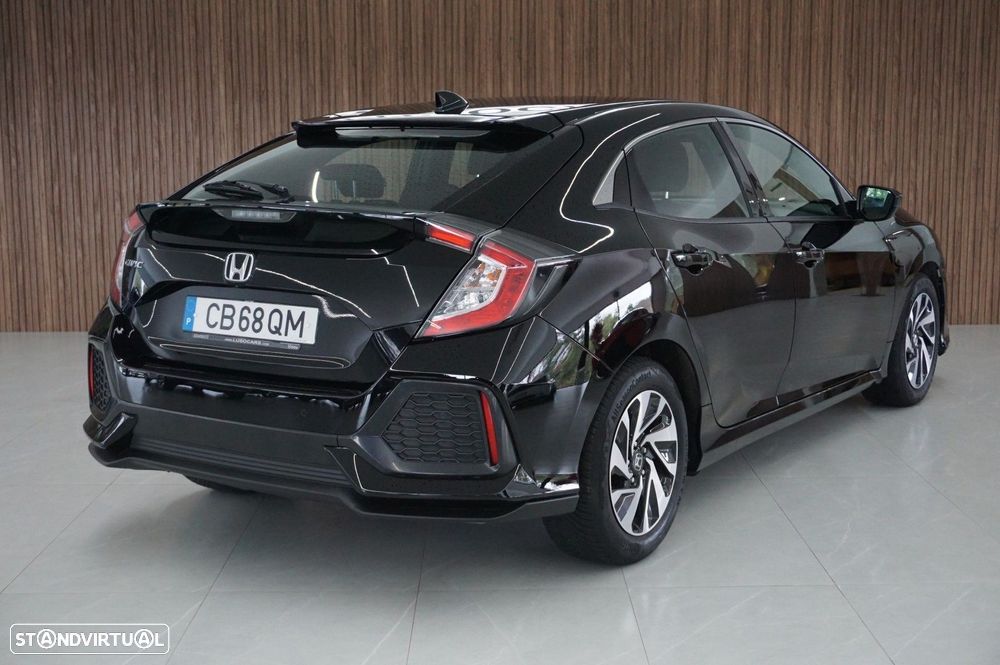 Honda Civic 1.0 i-VTEC Elegance - 23