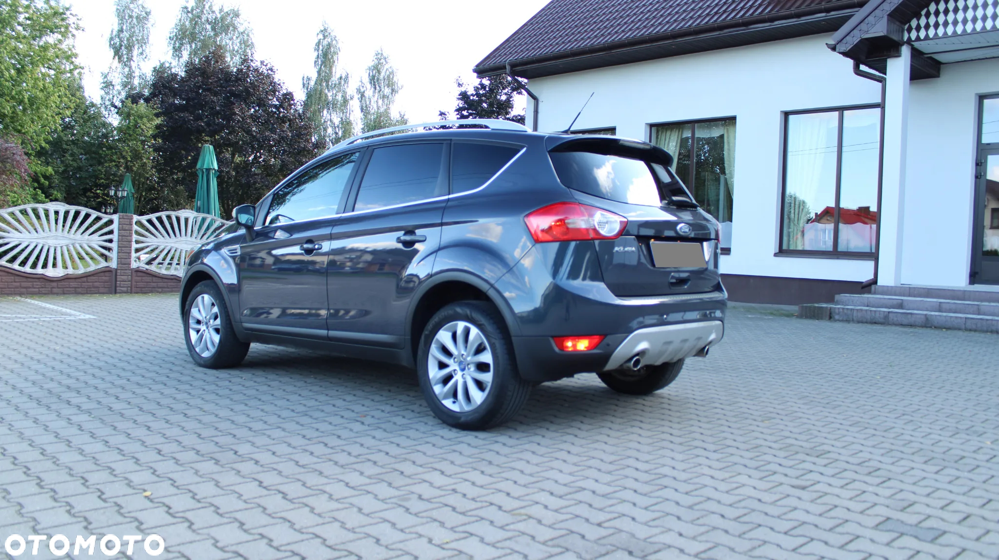 Ford Kuga 2.0 TDCi Titanium S - 2